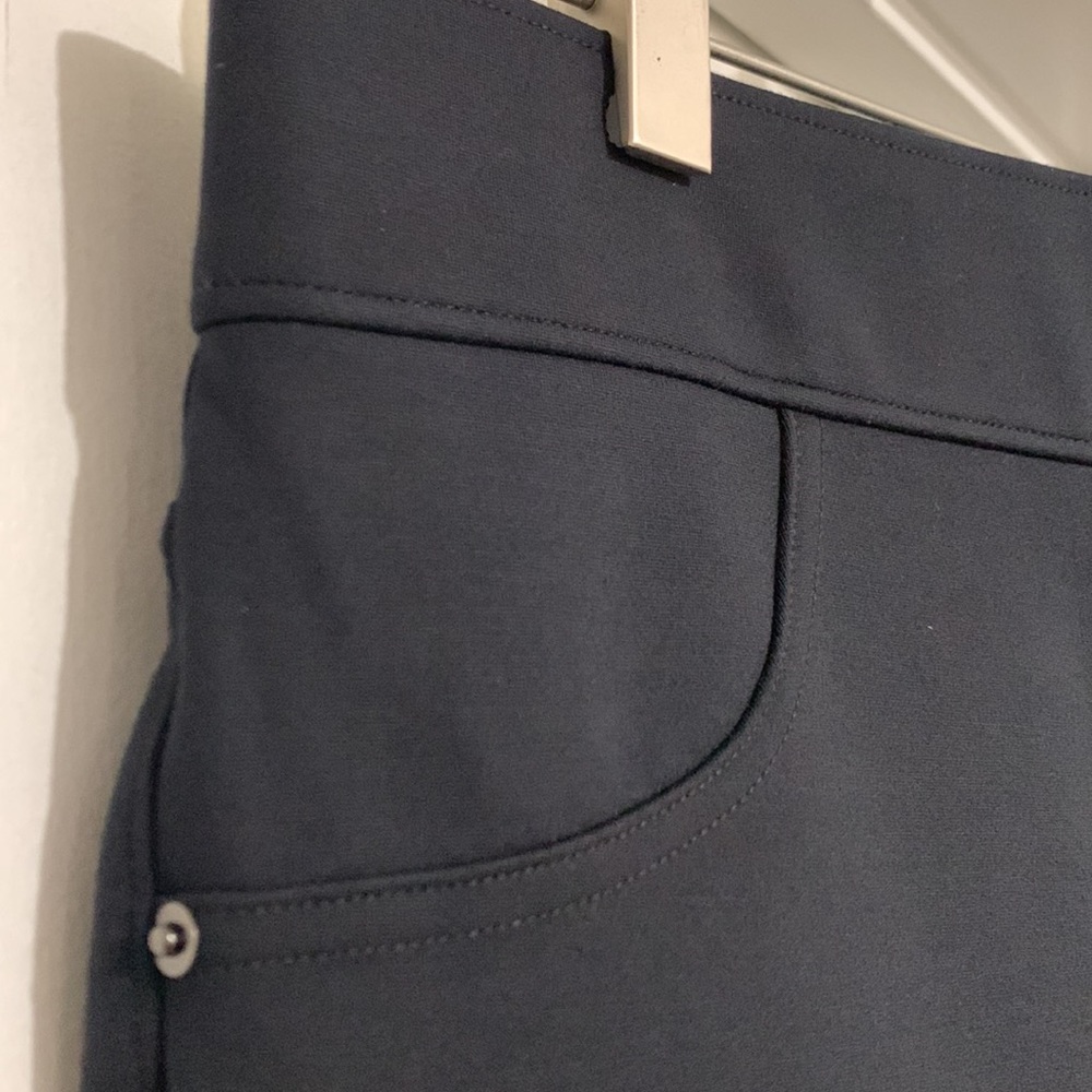 SPANX Ponte Legging - Picture 6 of 16